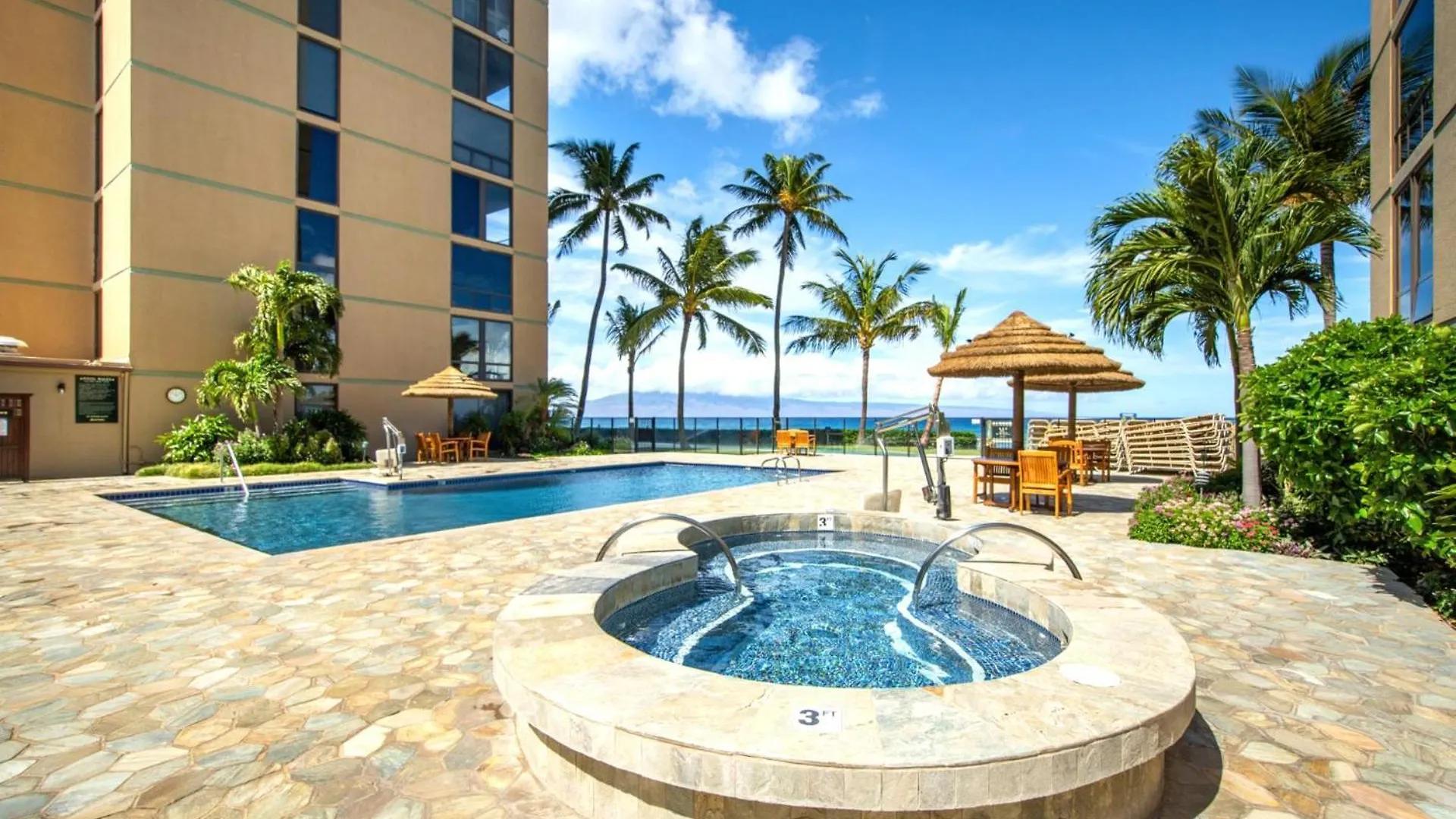 Kbm Resorts Free Car Mahana Mah-301 Gorgeous Ocean Front Kaanapali
