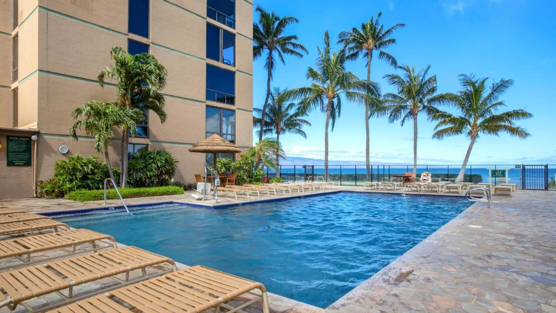アパート Kbm Resorts Free Car Mahana Oceanfront Gorgeous 2-Bedroom Condo Mah-301 米国