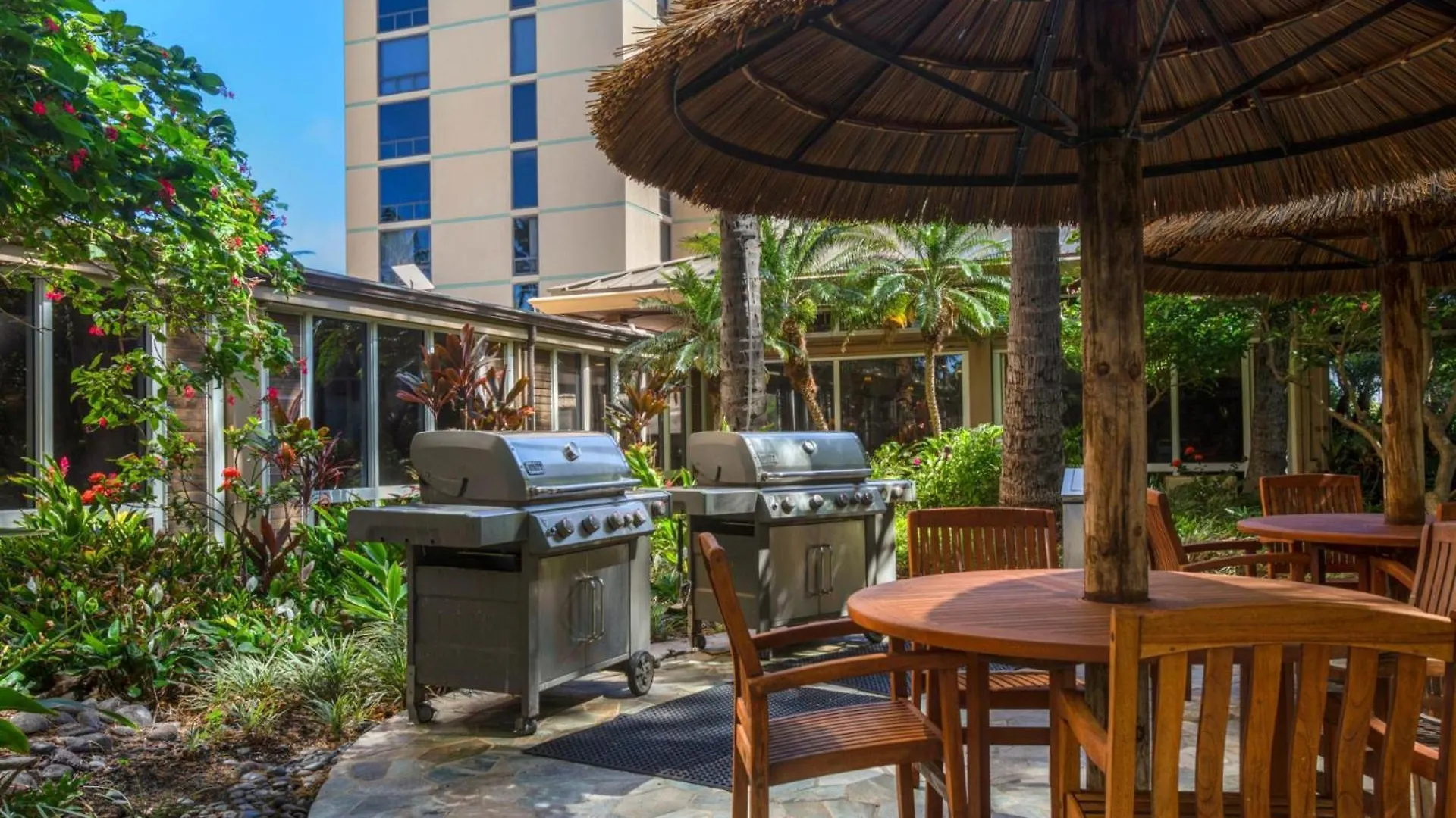 Kbm Resorts Free Car Mahana Oceanfront Gorgeous 2-Bedroom Condo Mah-301